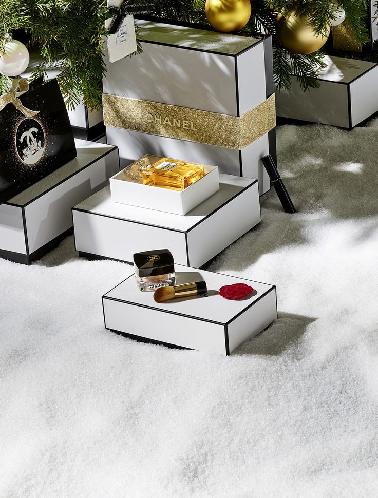 Unwrapping Joy: The Ultimate 2023 Holiday Gift Guide
